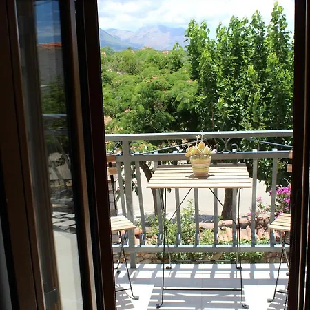 Melita Traditional Stone House