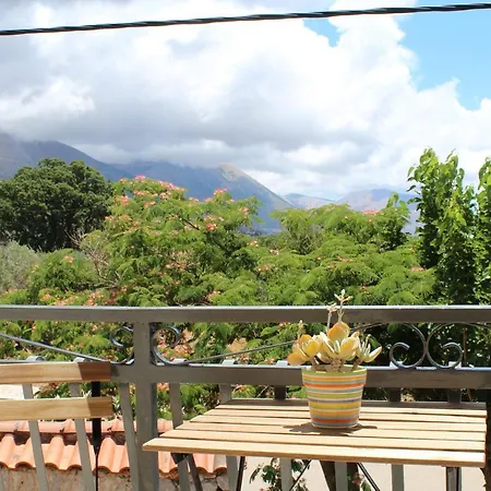 Melita Traditional Stone House Apartment